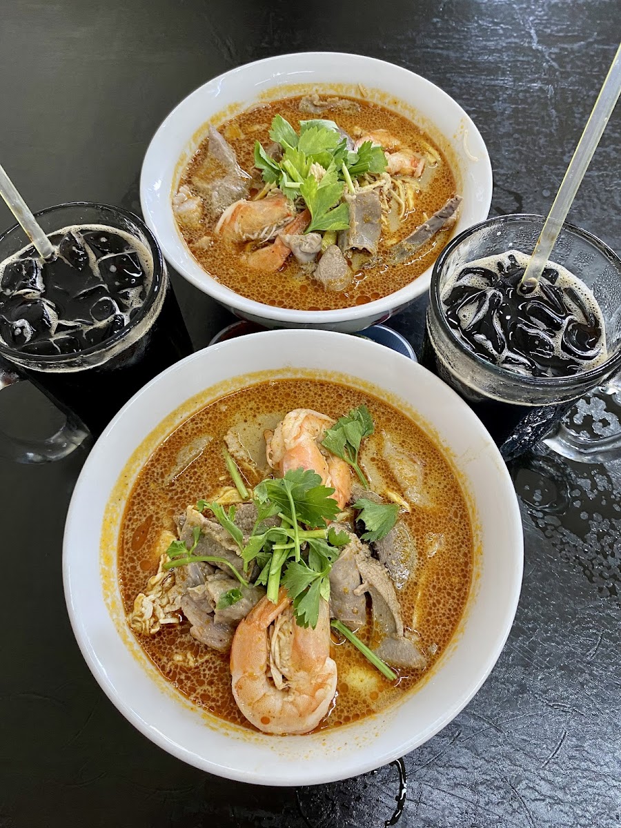 Uncle Siong Kopitiam - Photo 2