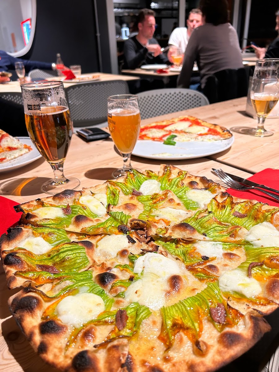 Dimora Pizzeria - Photo 4