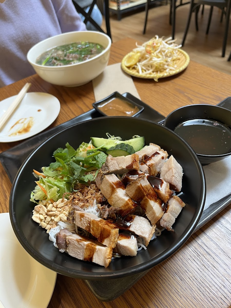 Nem Viet on Mitchell - Photo 3