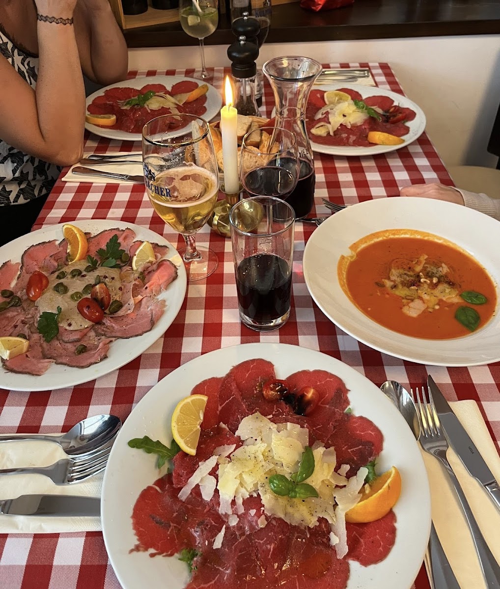 Ristorante Pizzeria Totò UG - Photo 2