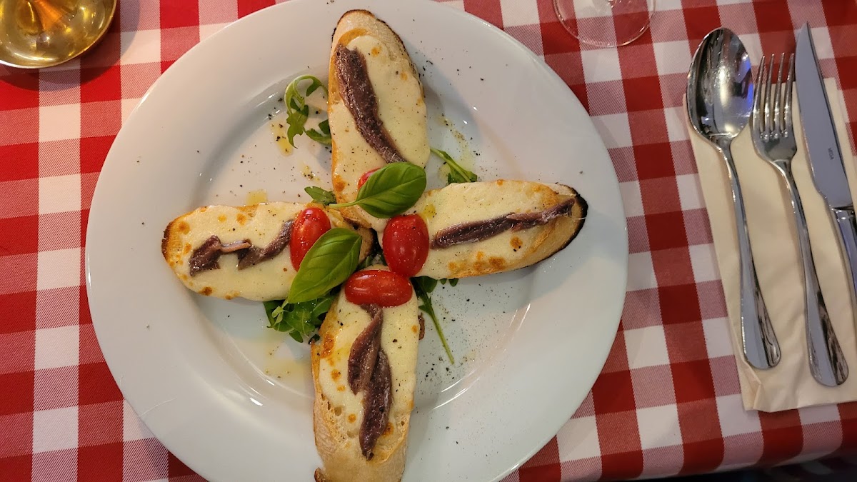 Ristorante Pizzeria Totò UG - Photo 7