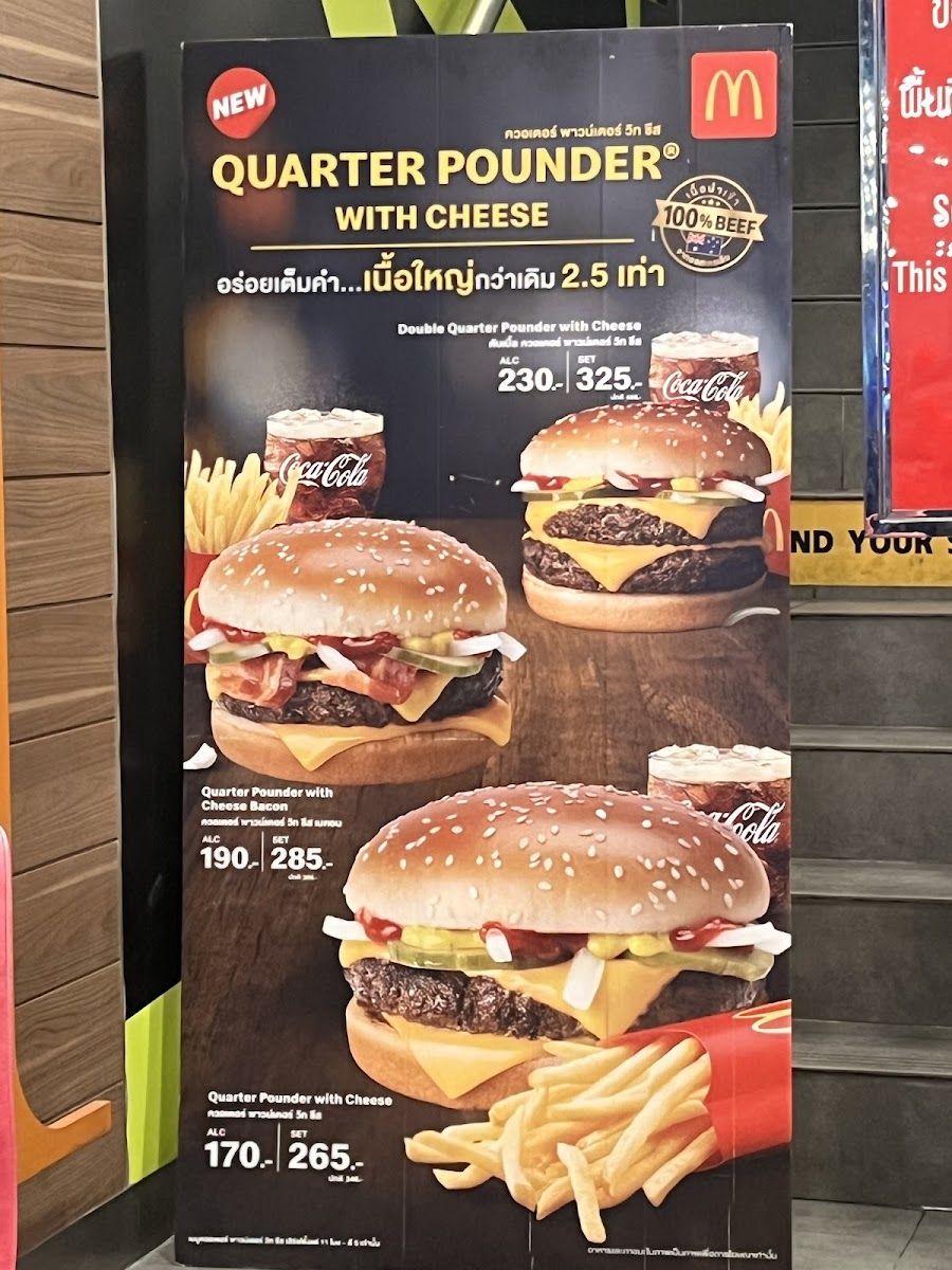 McDonald's - Soi Buakhao - Photo 3