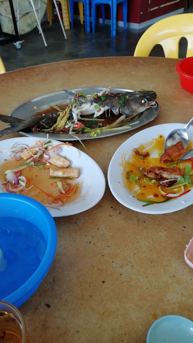 Restoran Yi Yi San - Photo 9