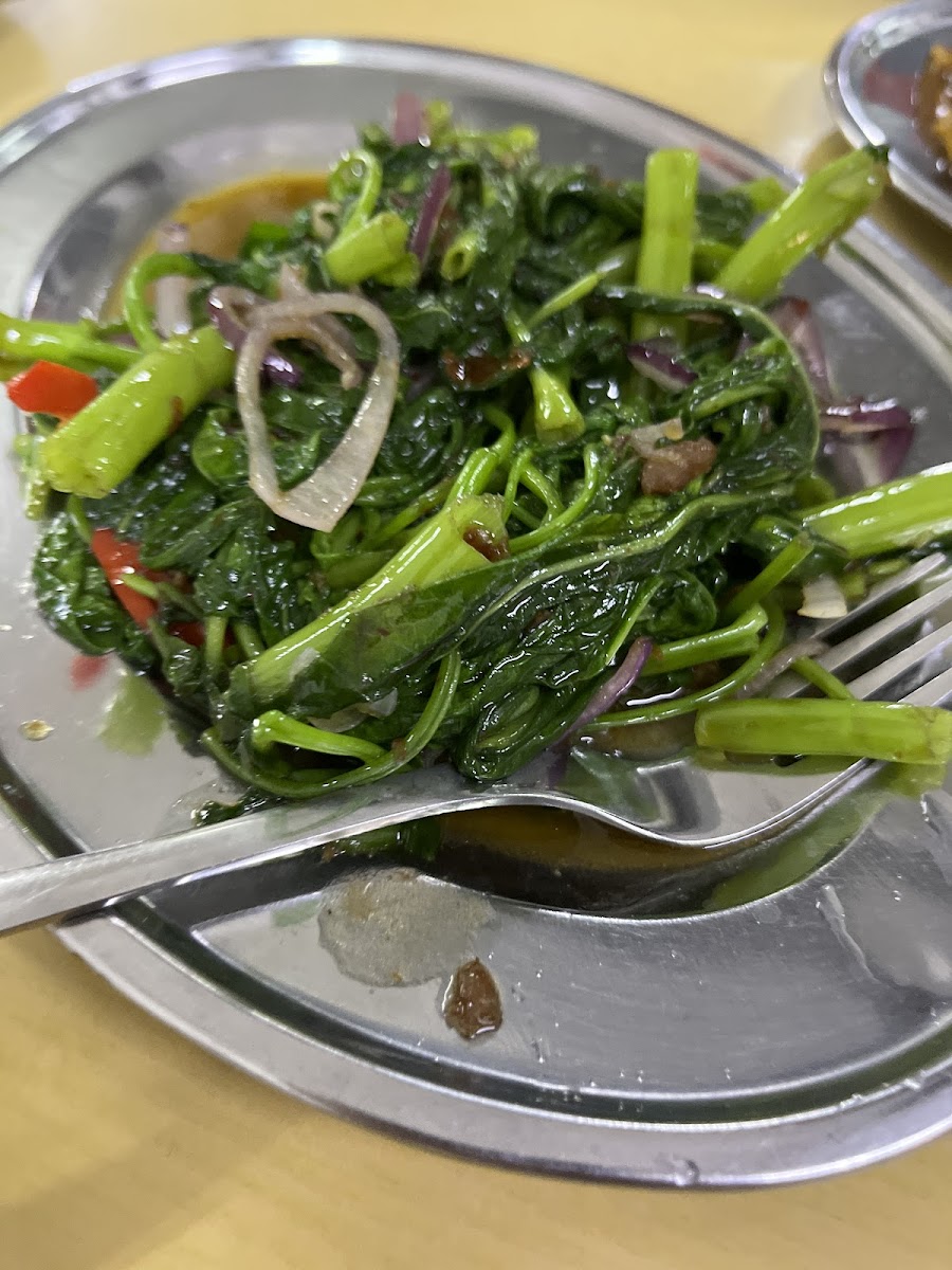 Restoran Yi Yi San - Photo 3