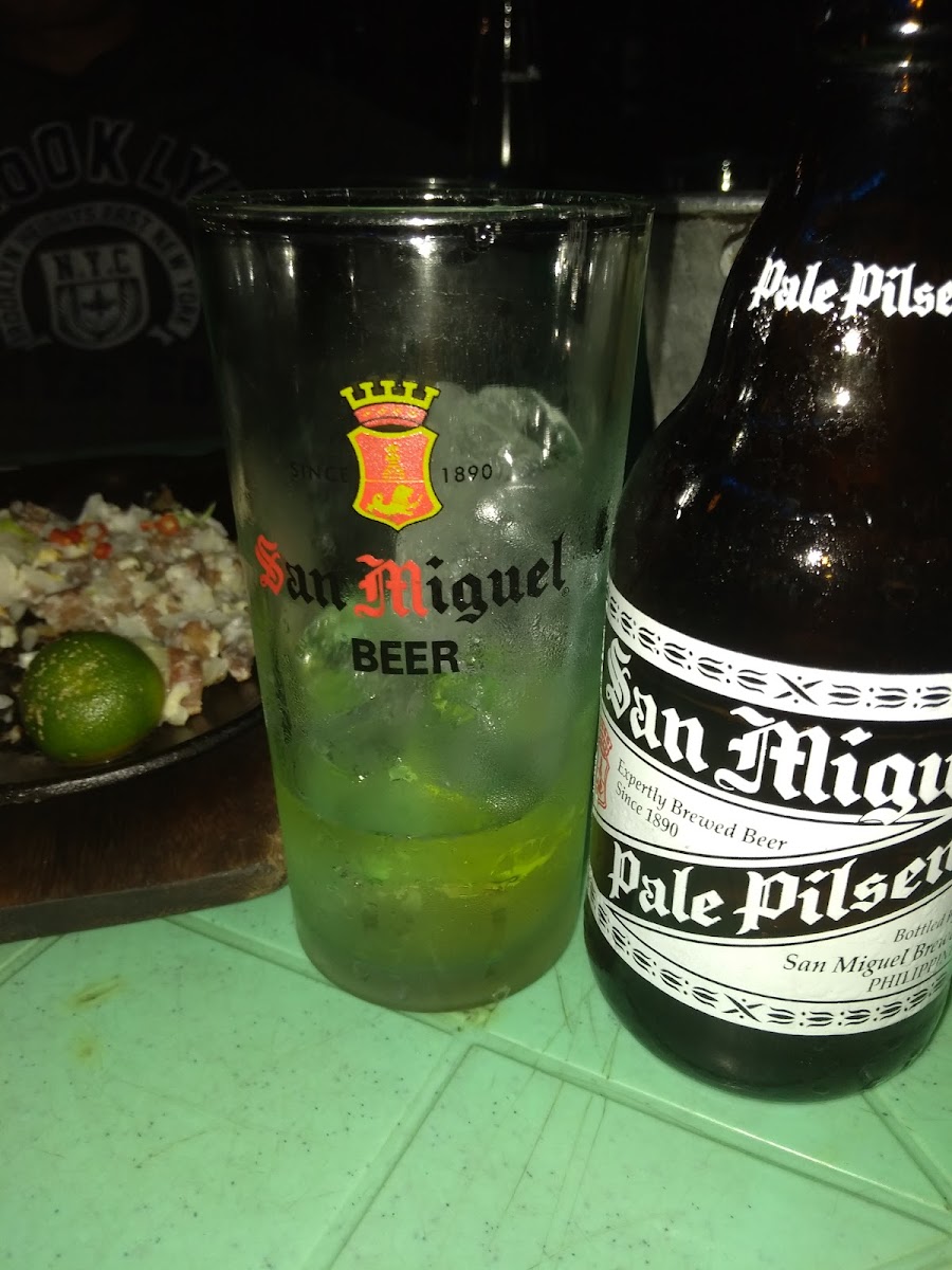 Bamboo Giant Garden Restaurant & Bar Malate - Photo 9