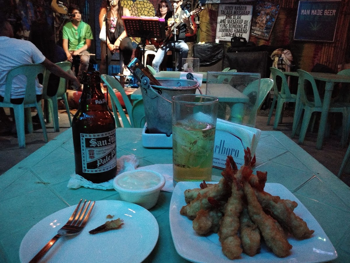 Bamboo Giant Garden Restaurant & Bar Malate - Photo 6