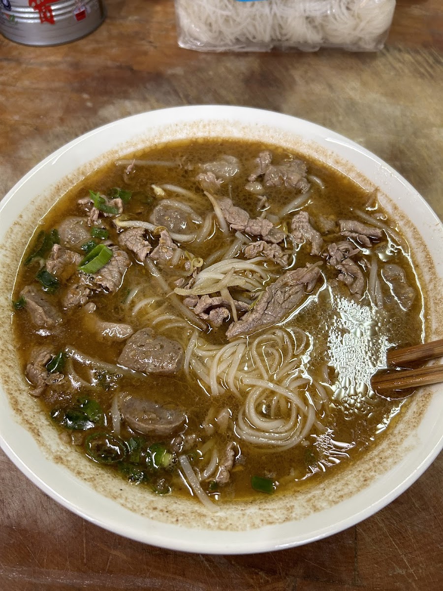 Mei’s Family Restaurant - Photo 8