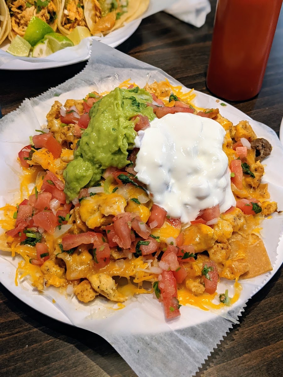 California Taco Shop - Photo 6