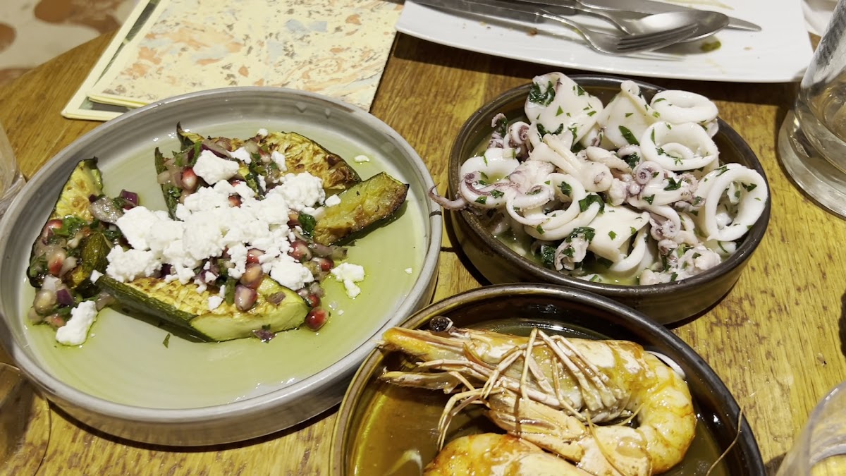 Z Restaurant Tapas - Photo 1