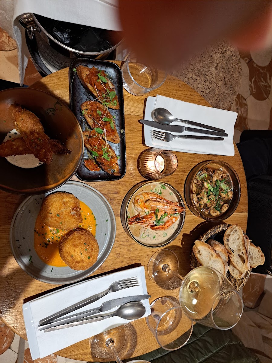 Z Restaurant Tapas - Photo 4