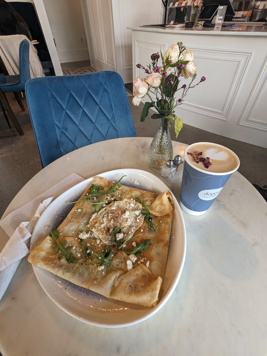Doppio Cafe and Creperie - Photo 8