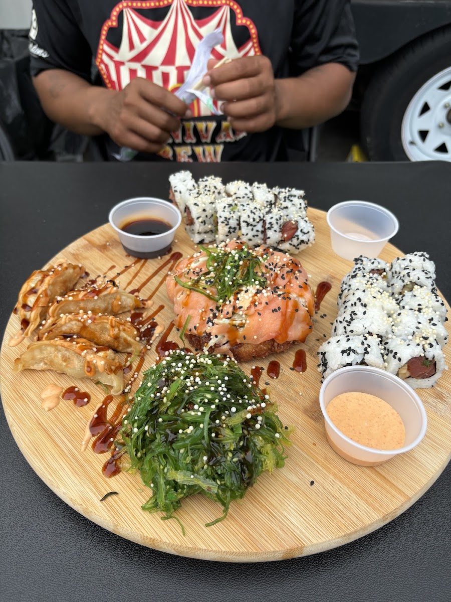 Aloha Catering West Palm Beach - Photo 4