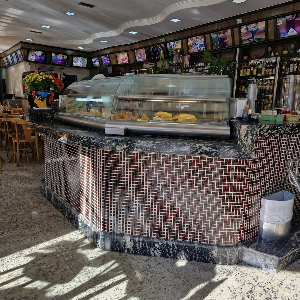 Caviar Bar e Lanchonete - Photo 1