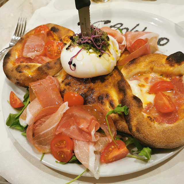 Pizza Cannolo