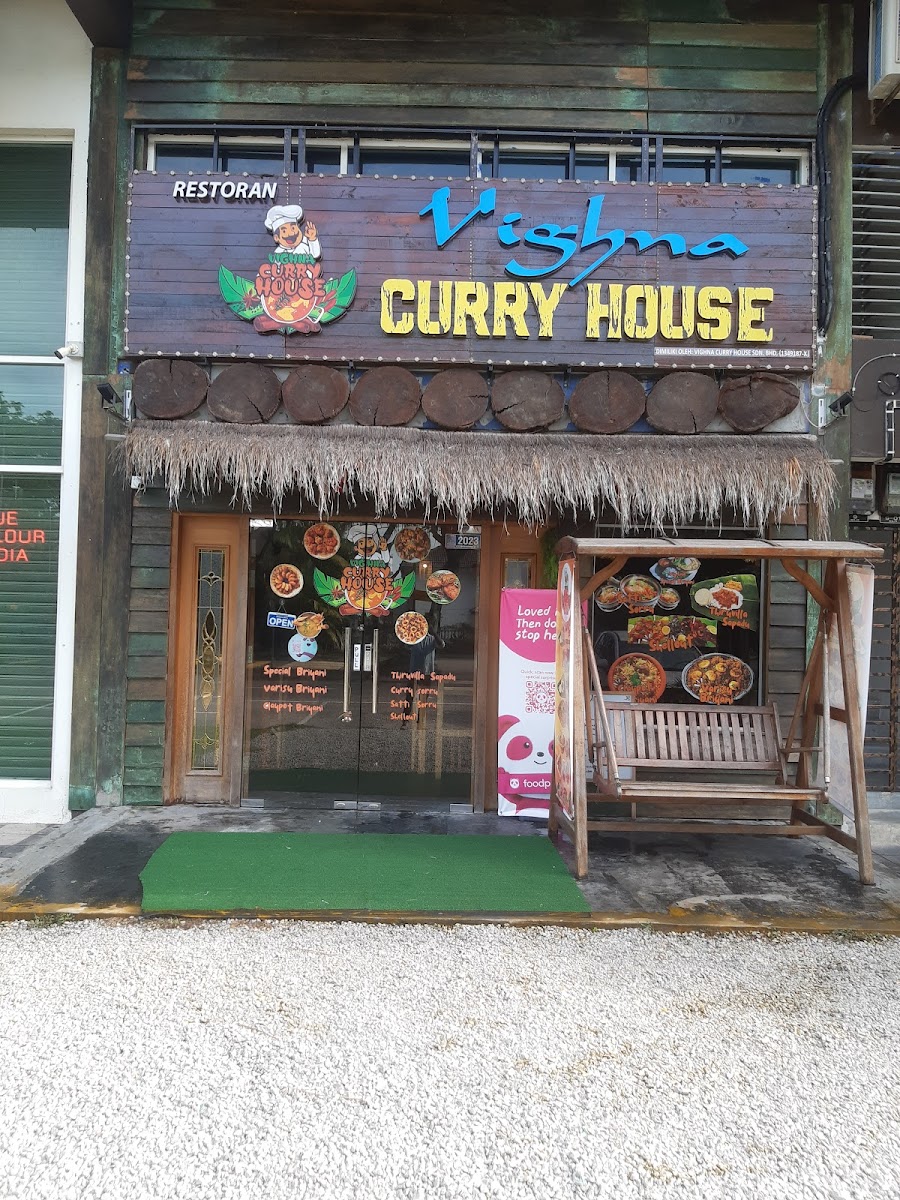 VIGHNA CURRY HOUSE TAMPOI JB - Photo 3