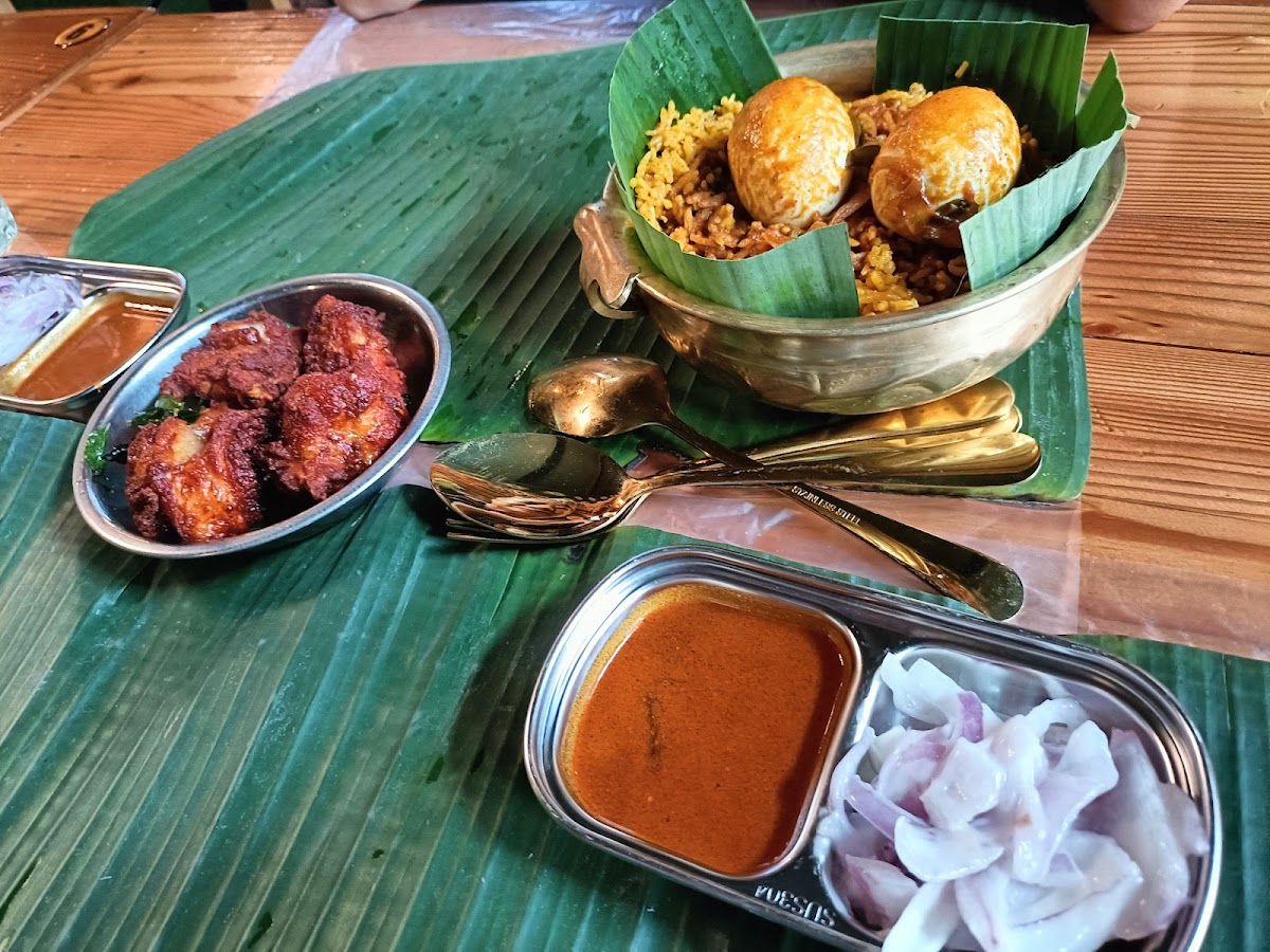 VIGHNA CURRY HOUSE TAMPOI JB - Photo 7