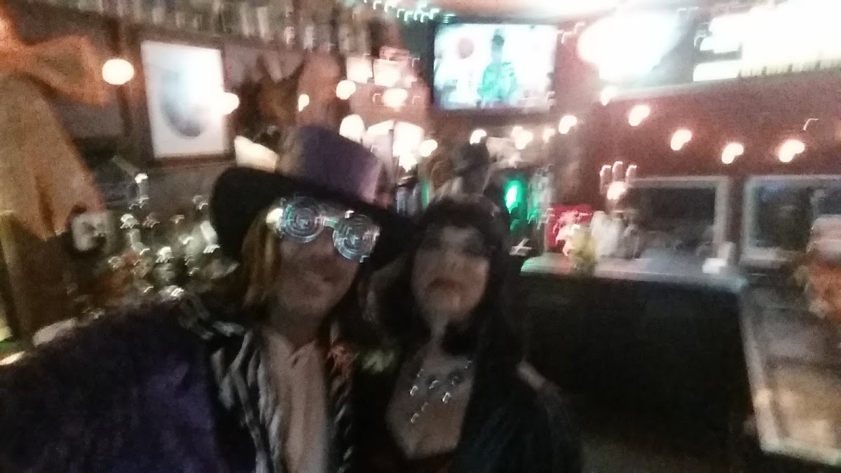 Dog Prairie Tavern - Photo 7