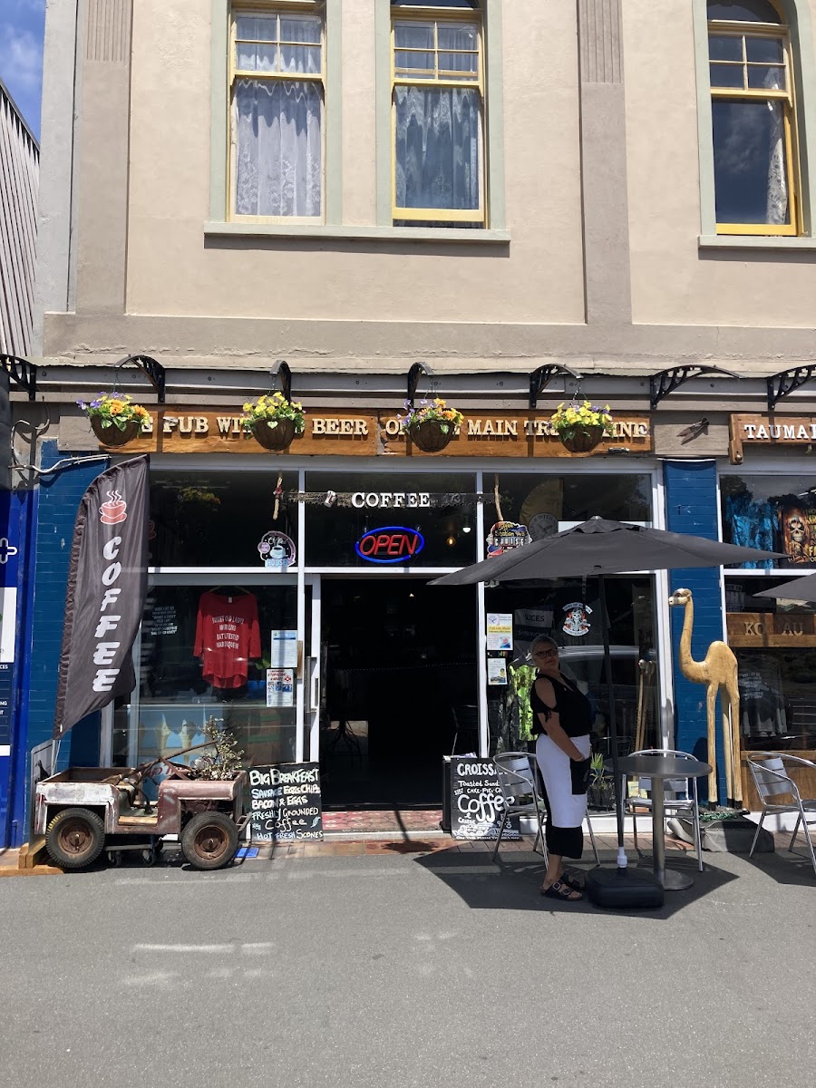 THE PUB WITH NO BEER Ltd Taumarunui