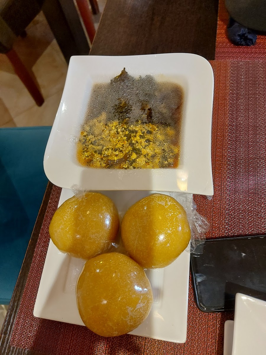 Ini's Hotpot Calabar Kitchen - Photo 8