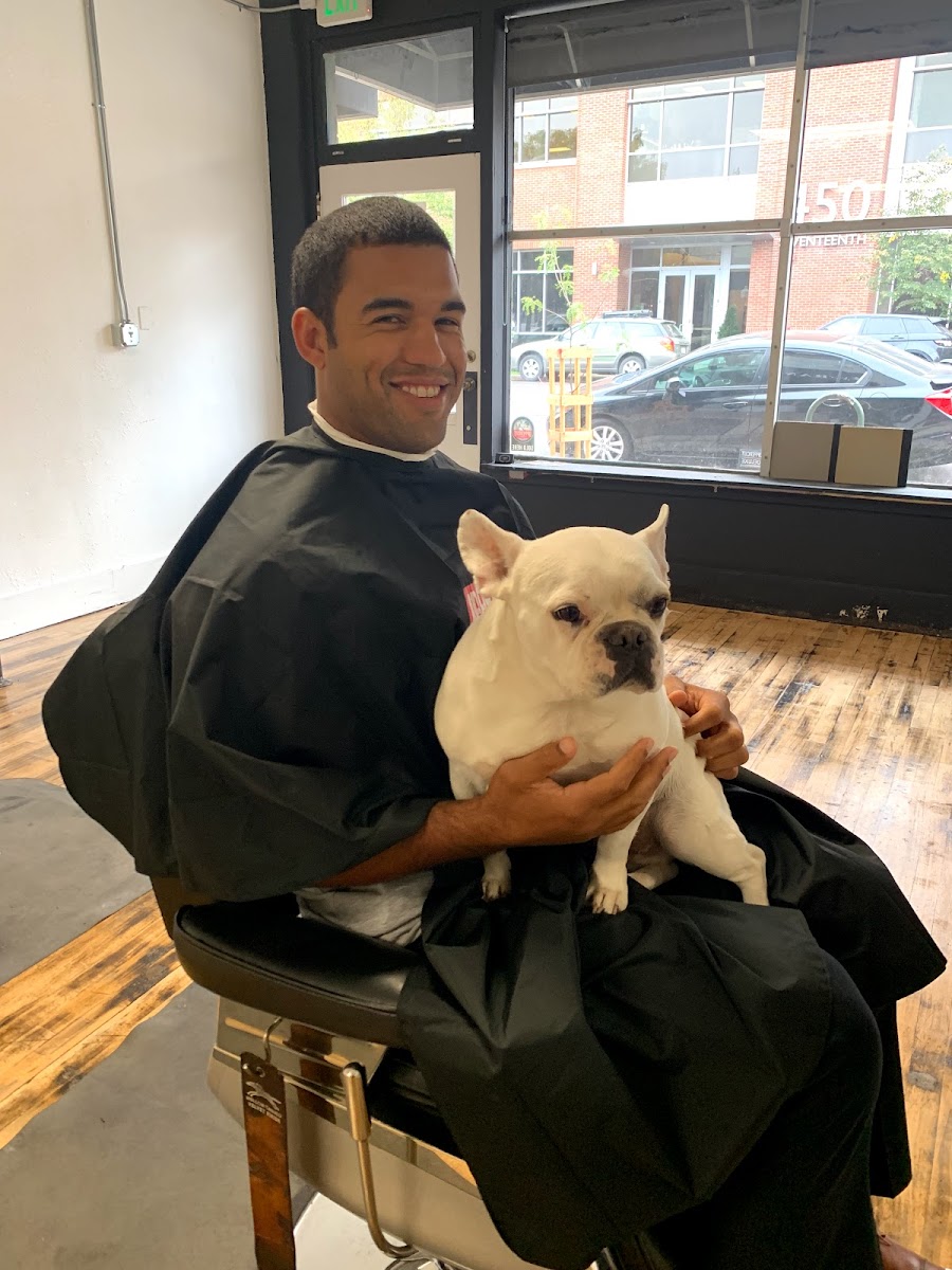Ralph's Barbershop - Photo 5