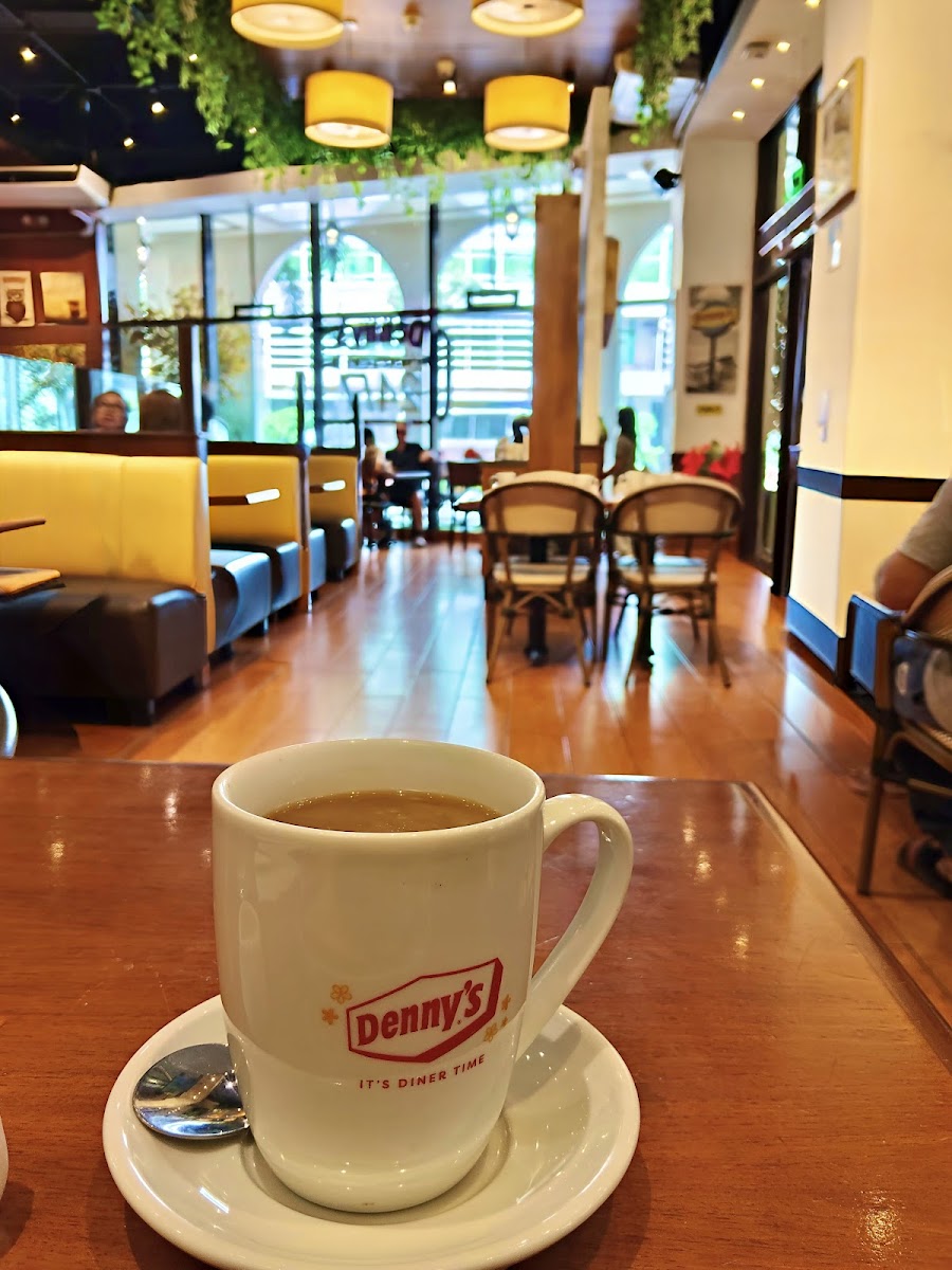 Denny's Venice Grand Canal Mall - Photo 2