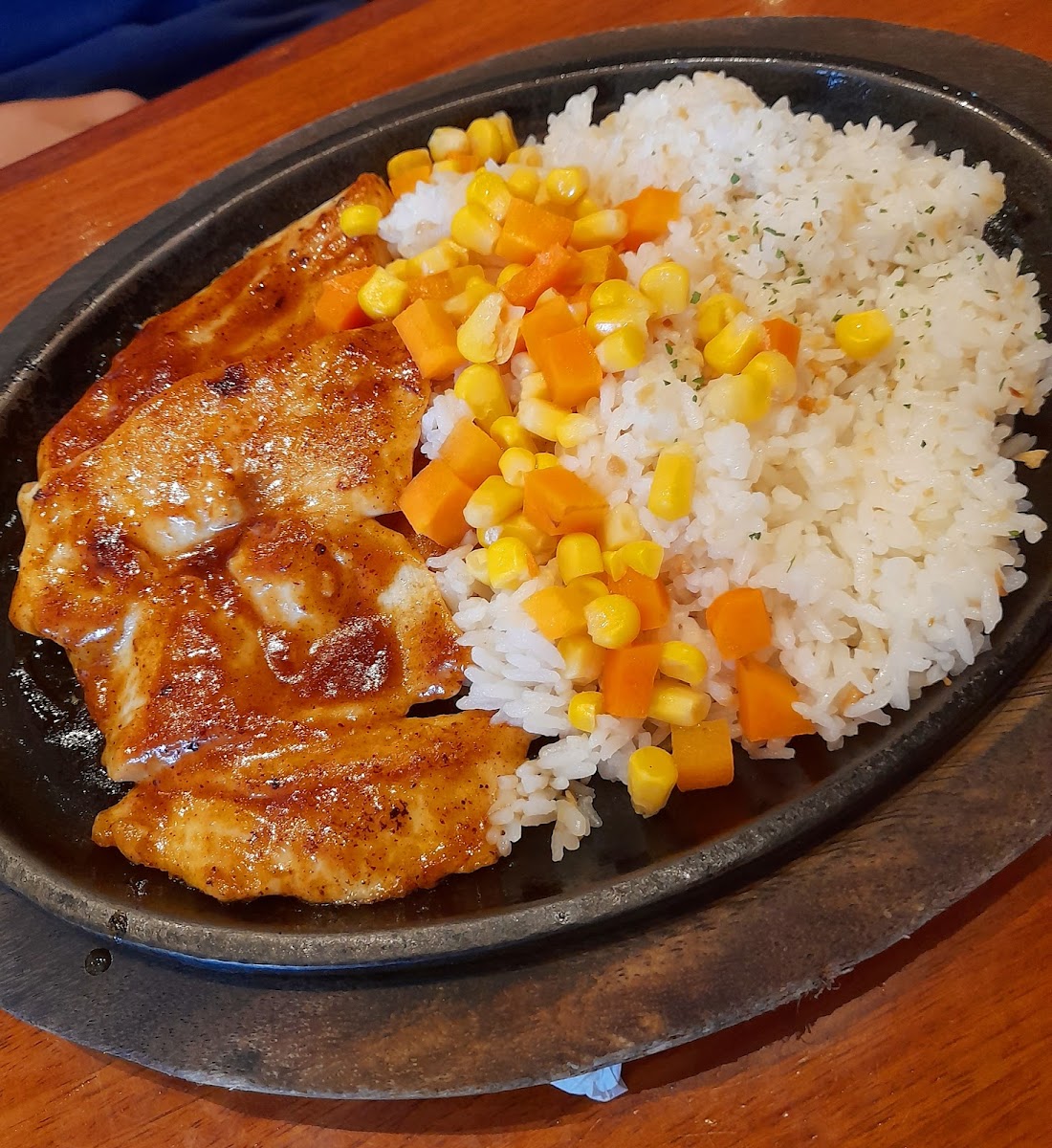 Denny's Venice Grand Canal Mall - Photo 6