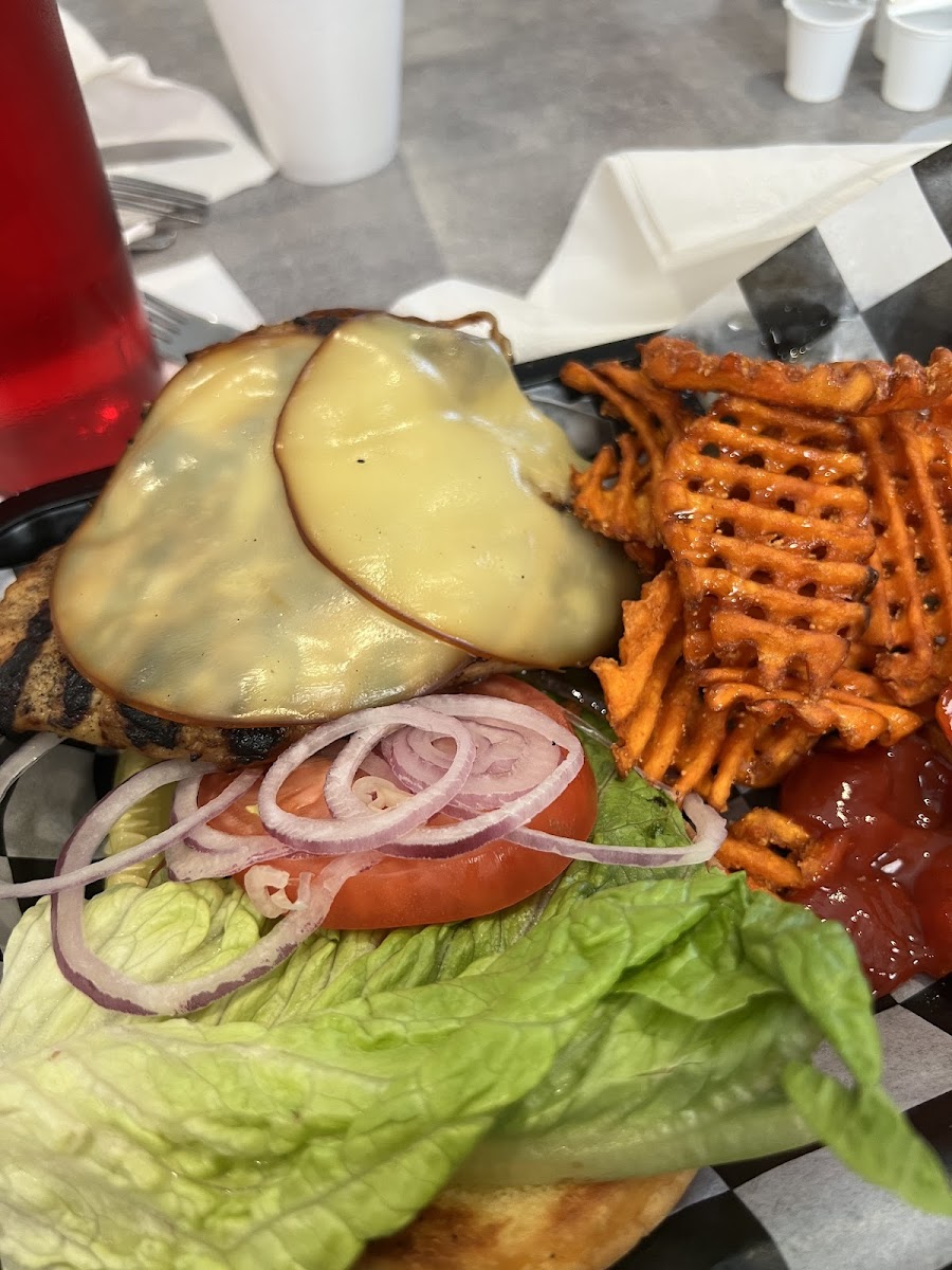 Hernando Oaks Bar and Grill - Photo 7
