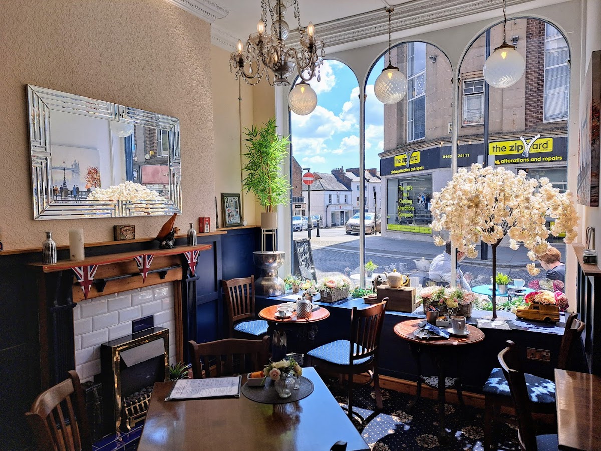 Lawrence's Coffeehouse - Photo 4