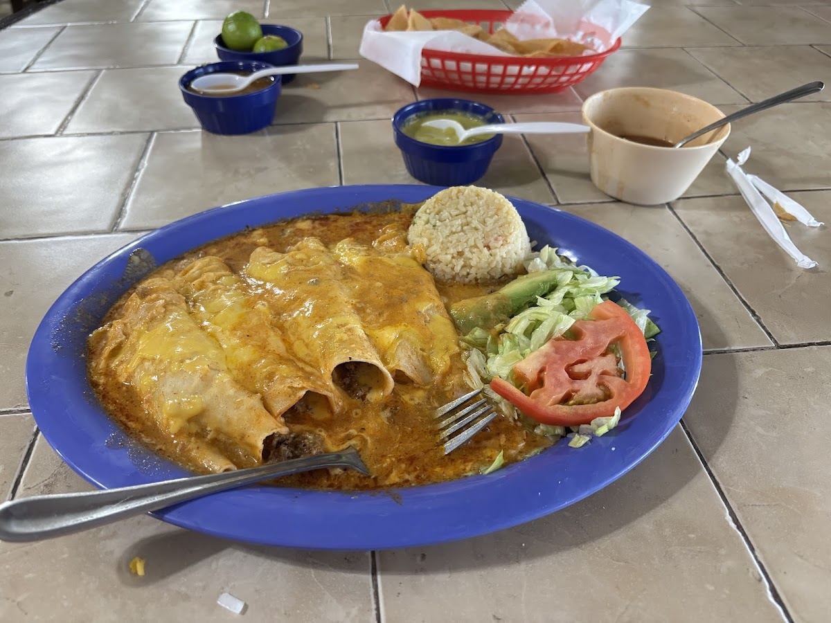 Tacos AKA #3 - Photo 1