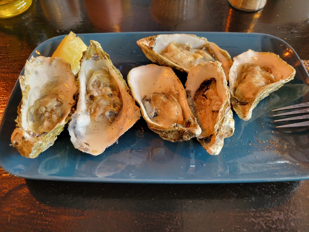 Tanger Seafood - Photo 6