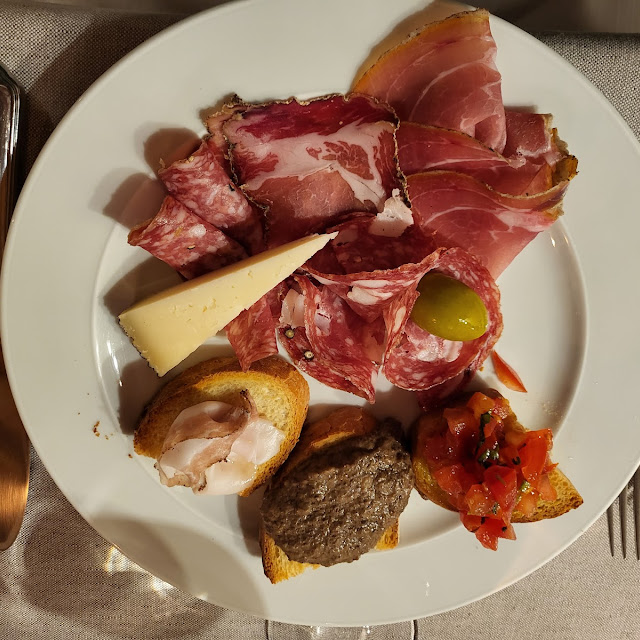 Antipasto Tipico Toscano
