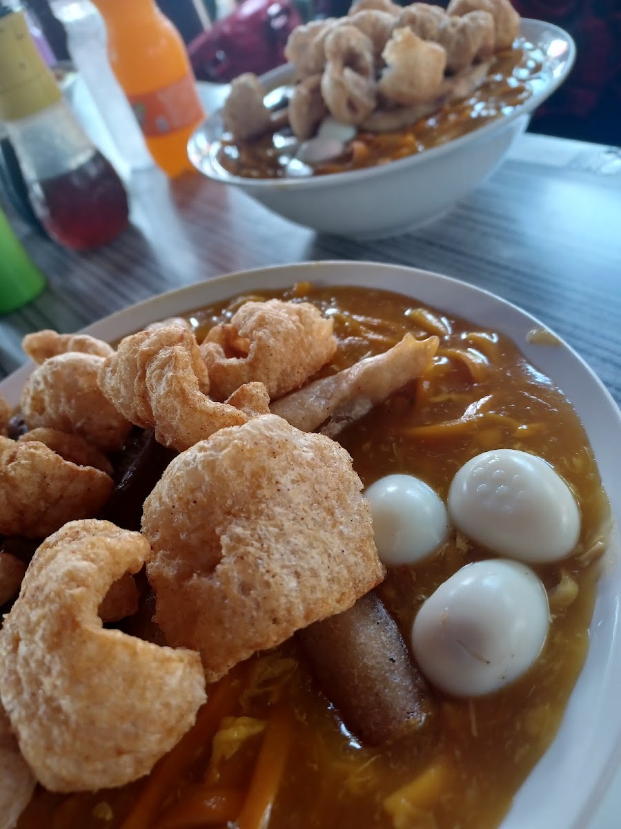 Jorjhane's Lomi Hauz & Eatery - Photo 4
