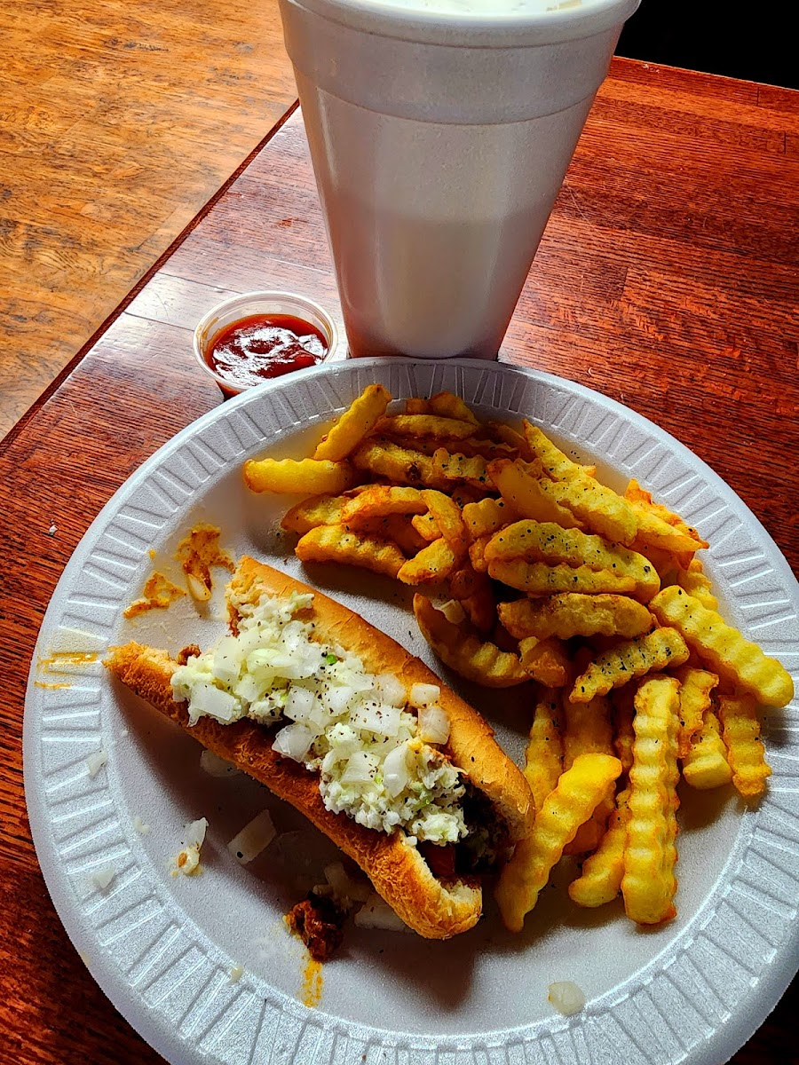 Speedway Cafe - Photo 4