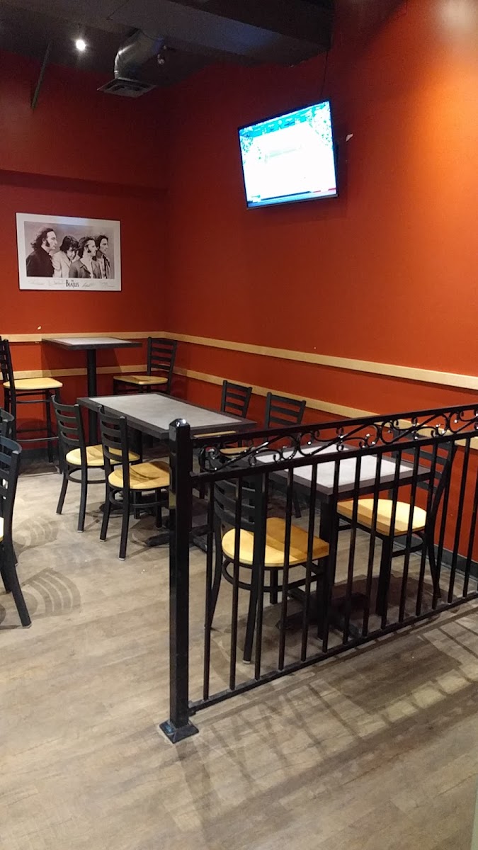 Papa Peppie's Pizza - Photo 2