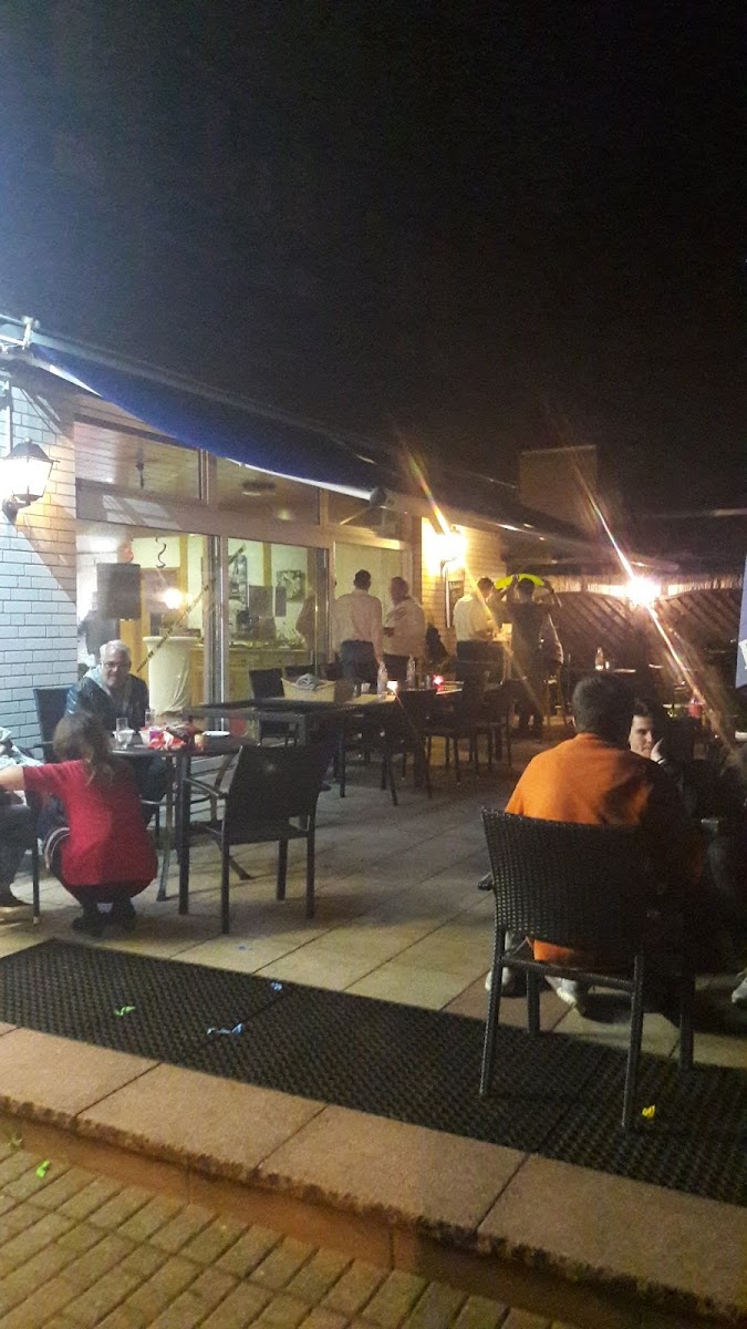 Restaurant zur Tennishalle - Photo 1