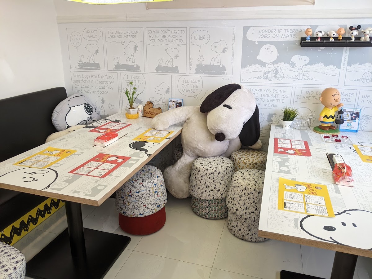 Charlie Brown Cafe - Rama 3 - Photo 5
