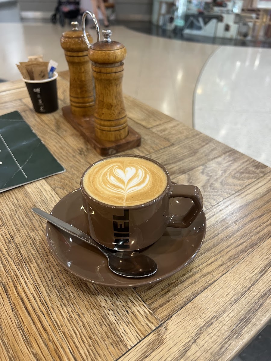 andus bakes & cafe - Photo 3