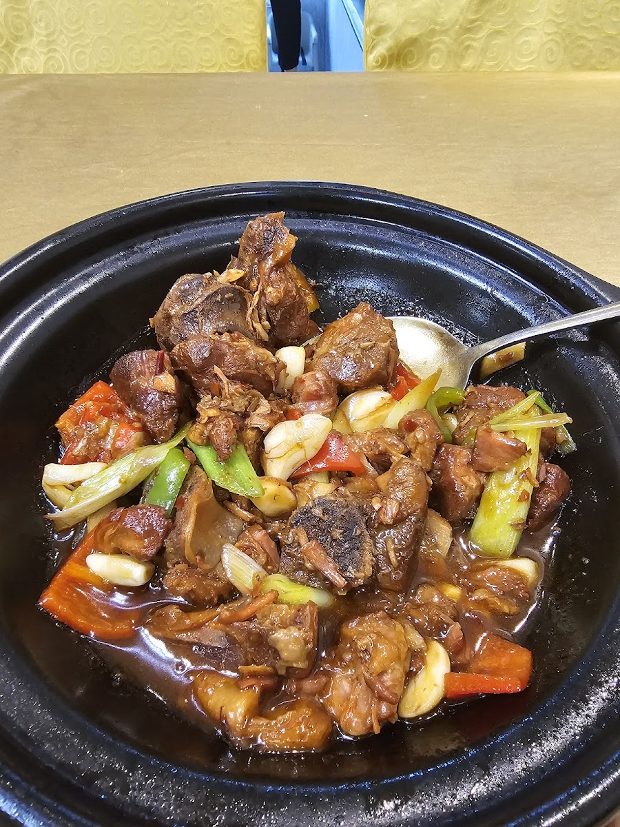 Golden Lantern Chinese Restaurant - Photo 2