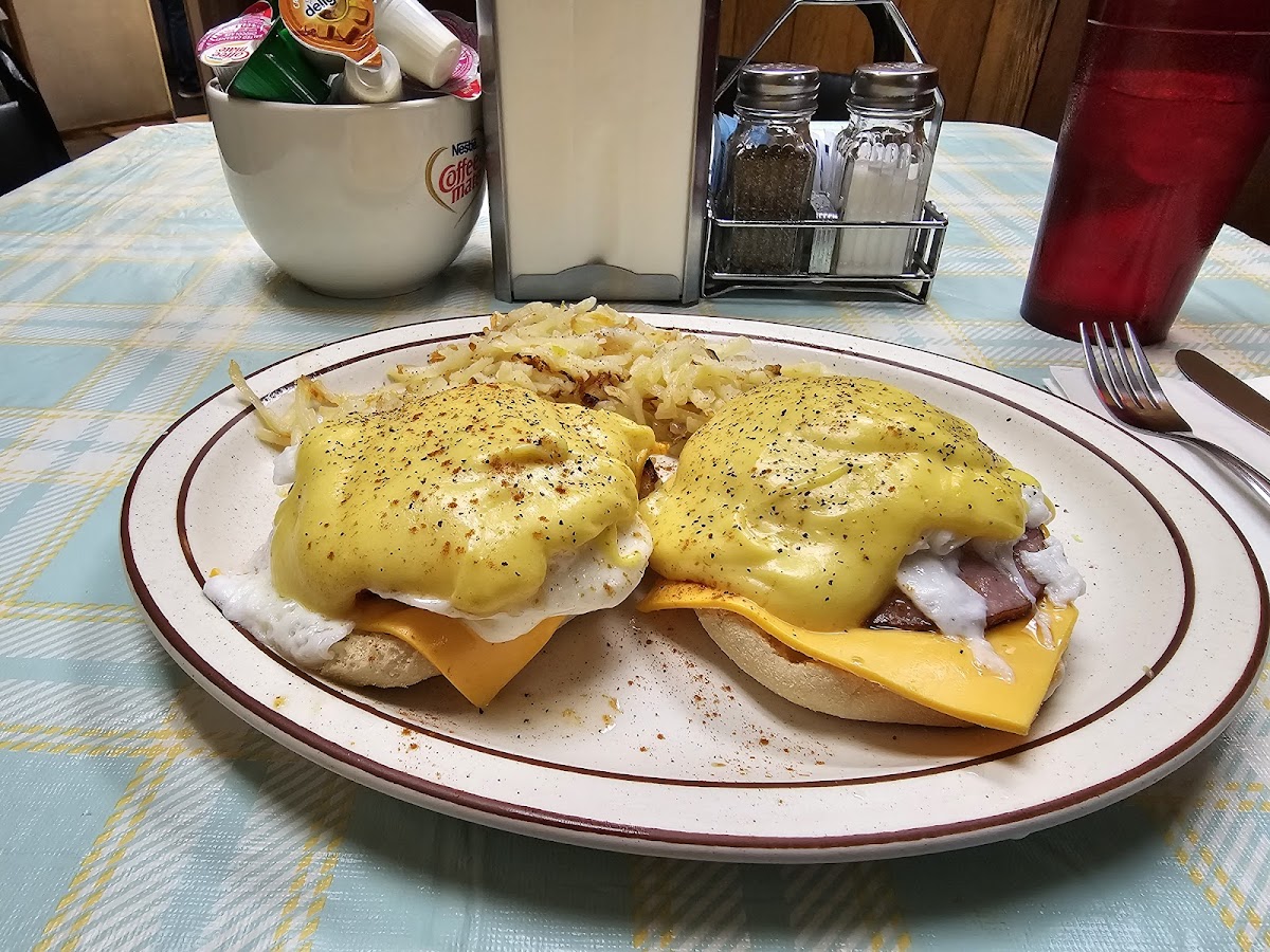 Sandy's Barton Cafe - Photo 1