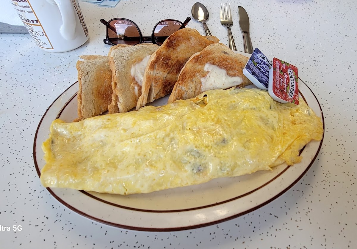 Sandy's Barton Cafe - Photo 7