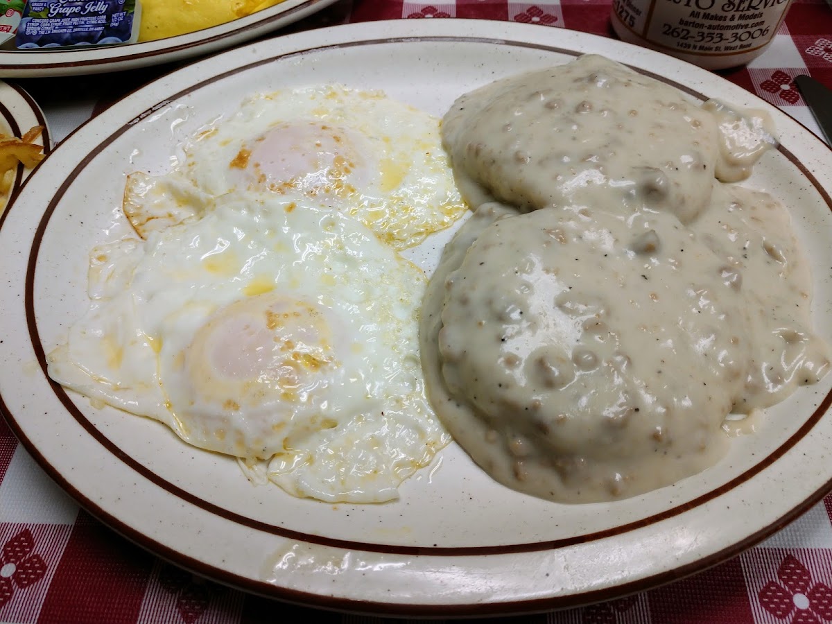 Sandy's Barton Cafe - Photo 8