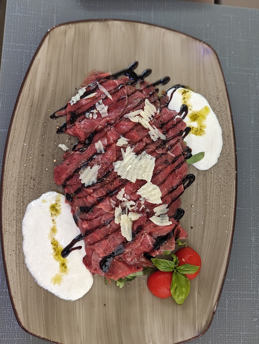 ROVA Bistro & Beach Bar - Photo 9