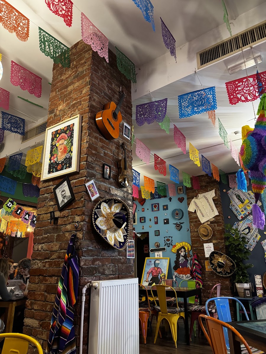 Mexikanos - Photo 2