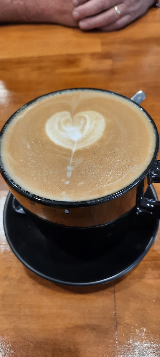 My Junction Cafe - Photo 4