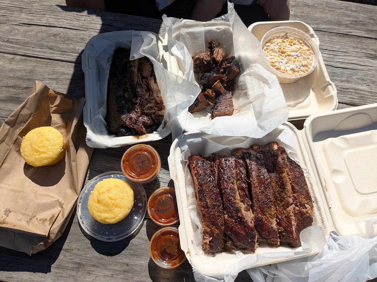 ShireWood SmokeHouse BBQ - Photo 3