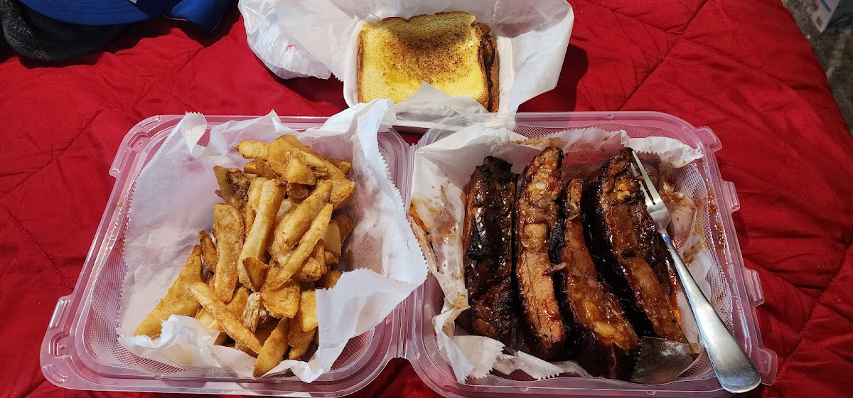 ShireWood SmokeHouse BBQ - Photo 6