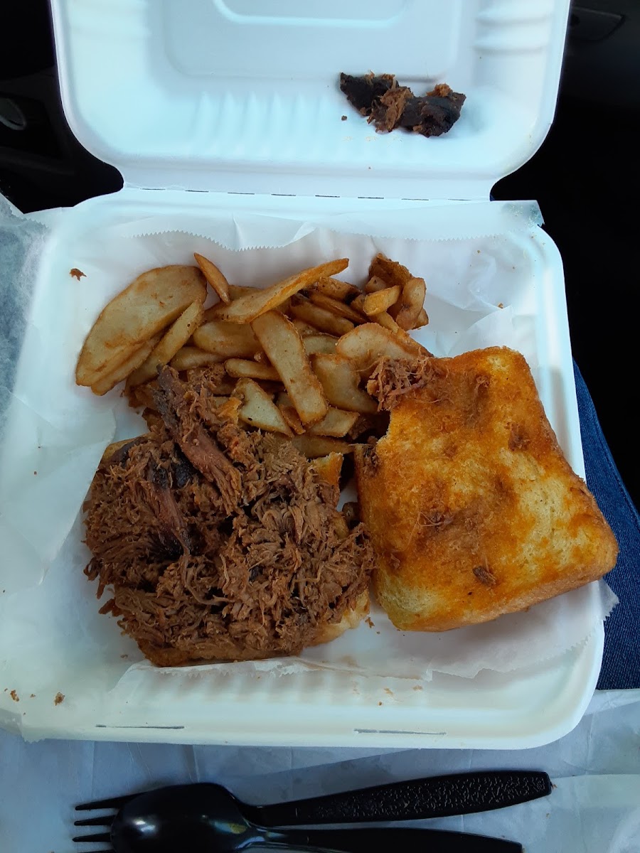 ShireWood SmokeHouse BBQ - Photo 7
