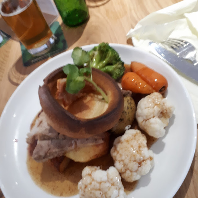 Sunday Lunch
