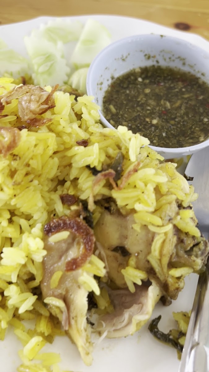Fatimah Retaurant Halal - Photo 1