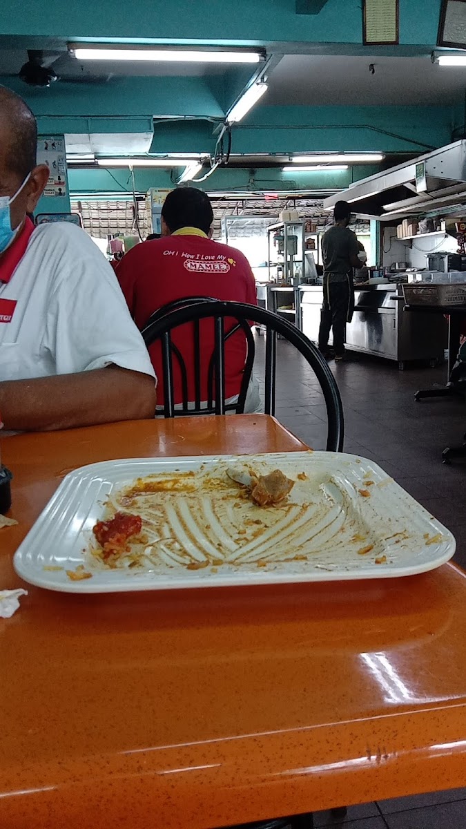 Restoran Nasi Kandar Maju & Maju - Photo 8